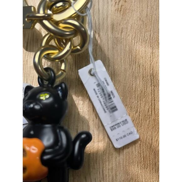 NWT Coach CW480 Limited Edition Halloween Cat Bag Charm Keychain - Picture 4 of 4